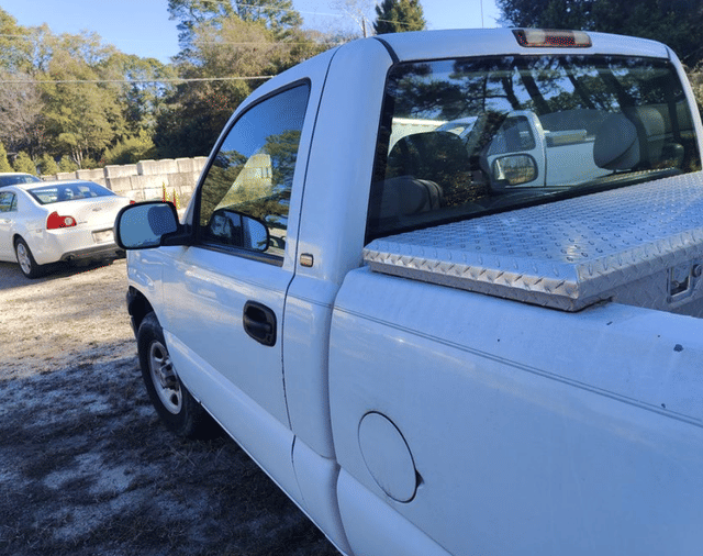 Image of Chevrolet 1500 equipment image 2