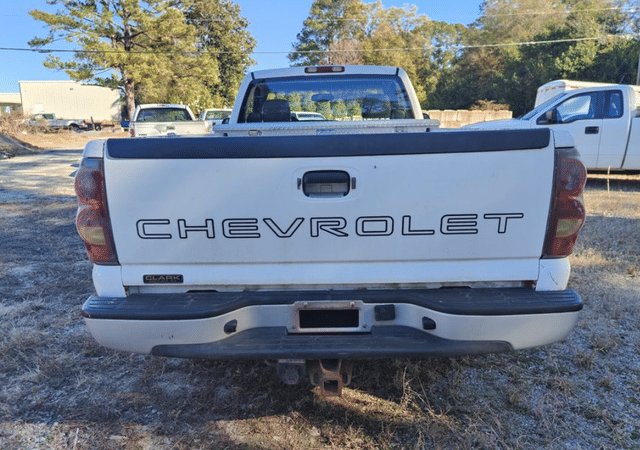 Image of Chevrolet 1500 equipment image 4