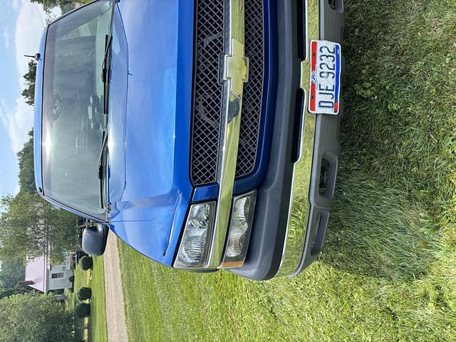 Image of Chevrolet 1500 equipment image 2