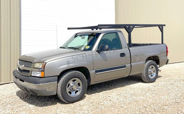 Image of Chevrolet 1500 equipment image 1