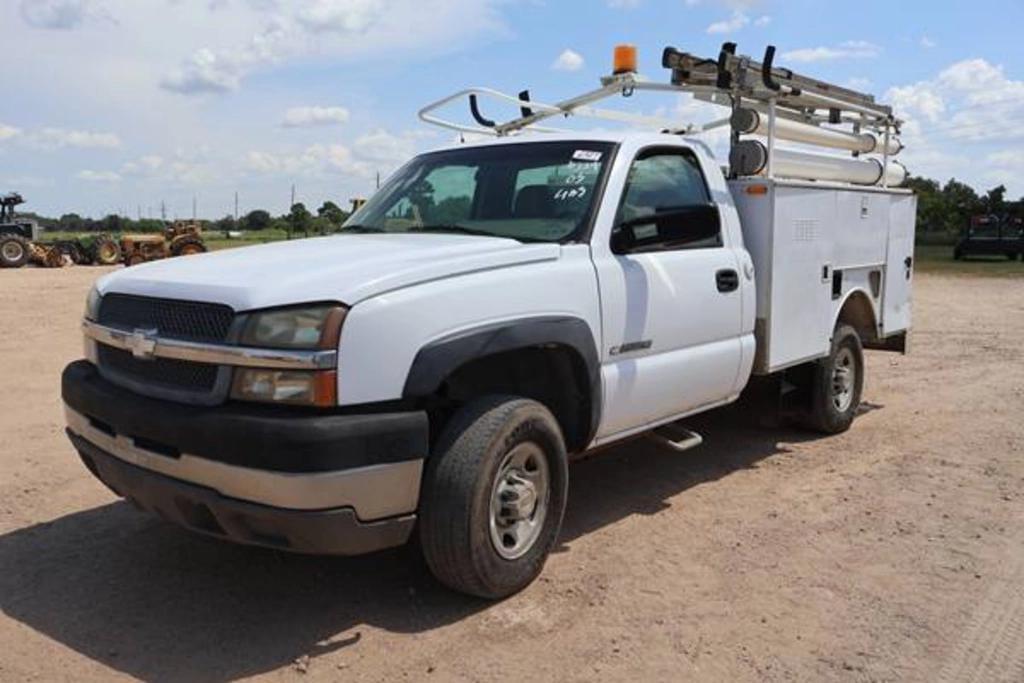 Image of Chevrolet 2500 Primary image