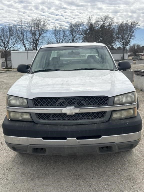 Image of Chevrolet 2500HD equipment image 1