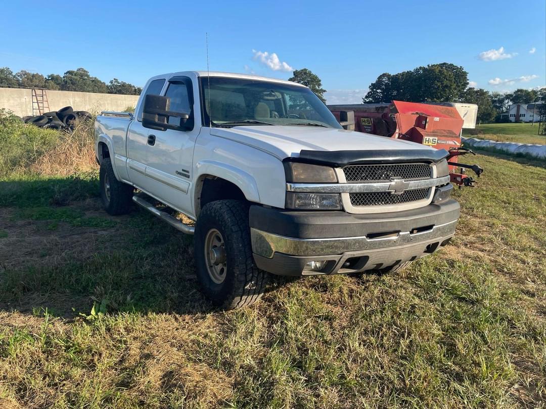 Image of Chevrolet 2500HD Primary image