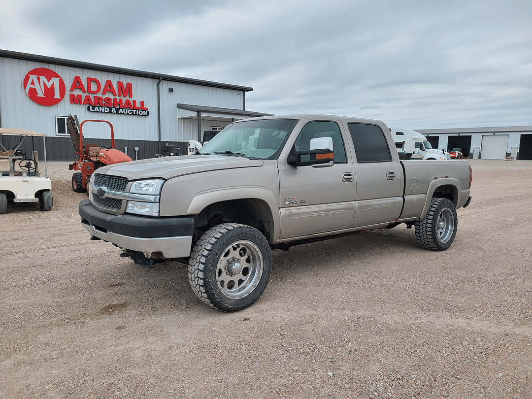 Image of Chevrolet 2500HD Primary image