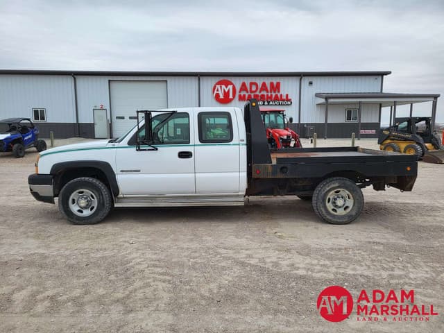 Image of Chevrolet 2500HD equipment image 4