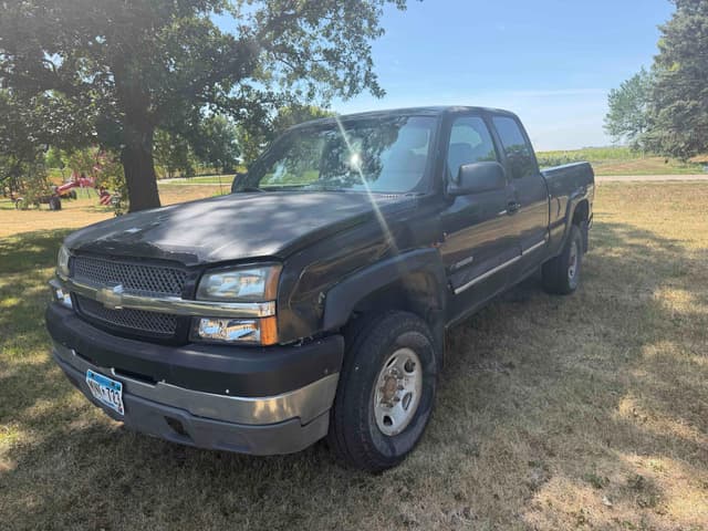 Image of Chevrolet 2500 equipment image 4