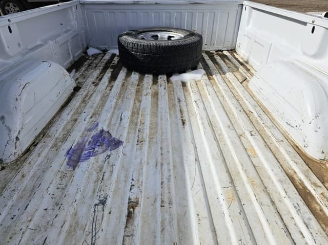 Image of Chevrolet 2500 equipment image 4