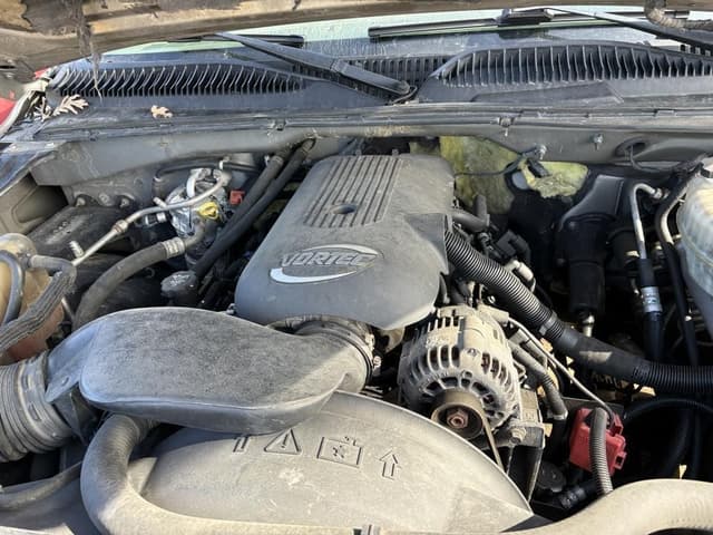 Image of Chevrolet 2500 equipment image 3