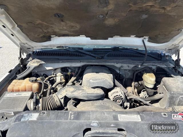 Image of Chevrolet 2500 equipment image 4