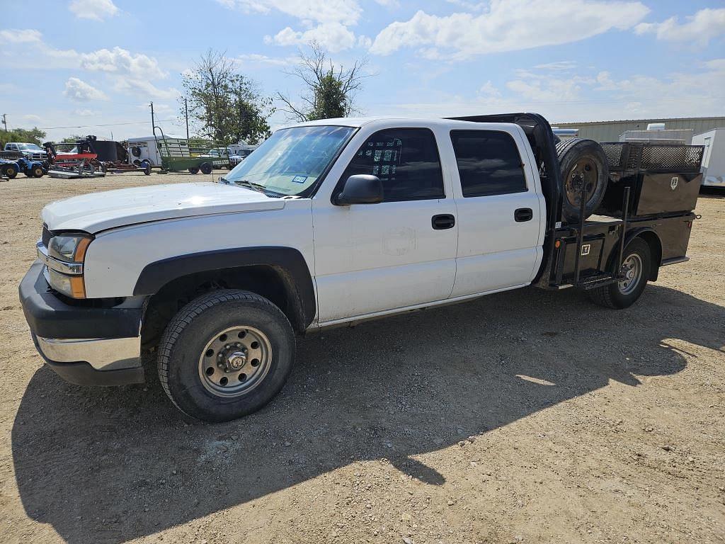 Image of Chevrolet 2500HD Primary image