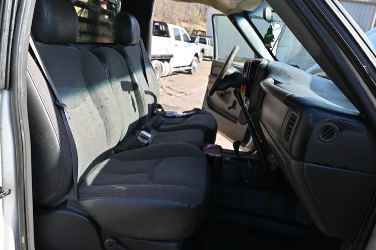 Main image Chevrolet 3500 26