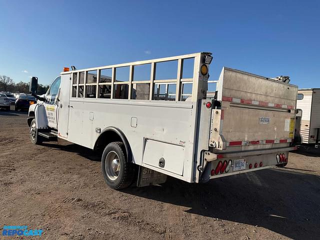 Image of Chevrolet C4500 equipment image 2