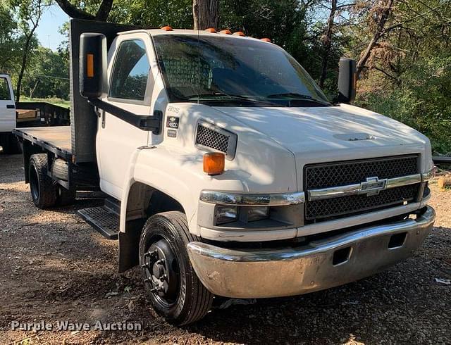 Image of Chevrolet C4500 equipment image 2