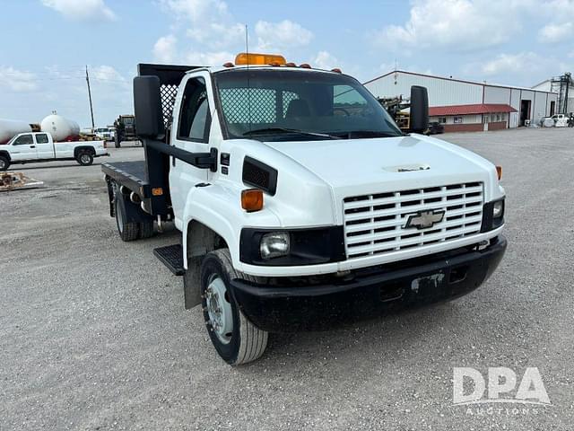 Image of Chevrolet C4500 equipment image 3