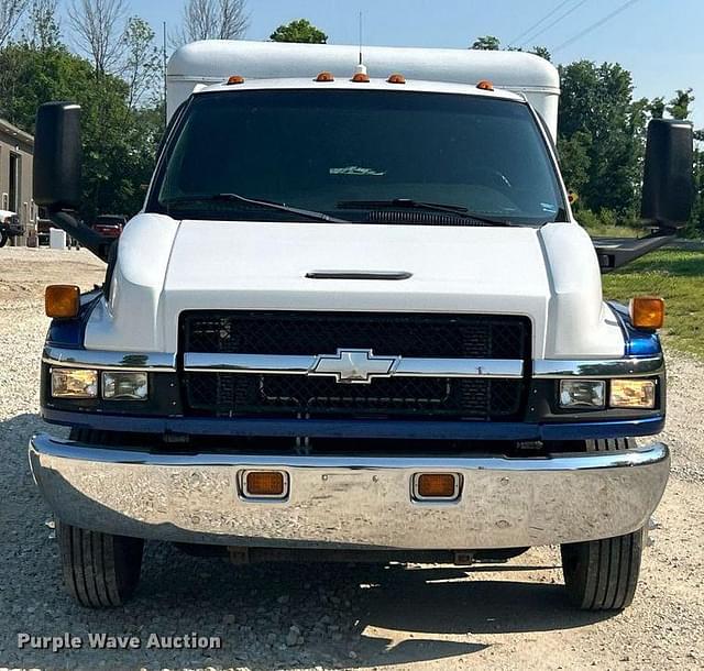 Image of Chevrolet C4500 equipment image 1