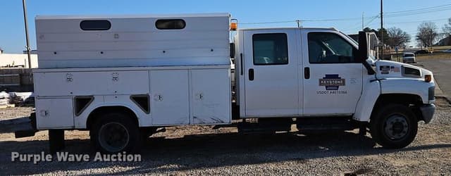 Image of Chevrolet C5500 equipment image 3