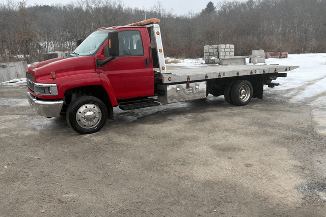 Image of Chevrolet C5500 equipment image 2