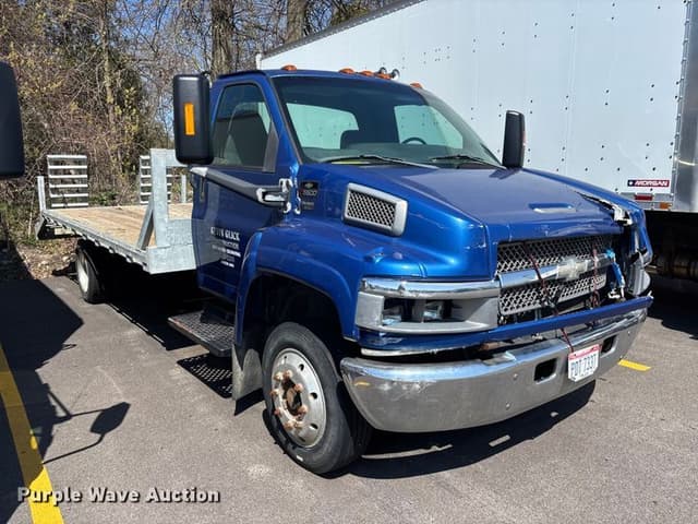 Image of Chevrolet C5500 equipment image 3