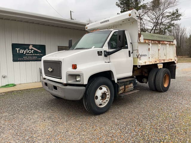 Image of Chevrolet C7500 equipment image 1