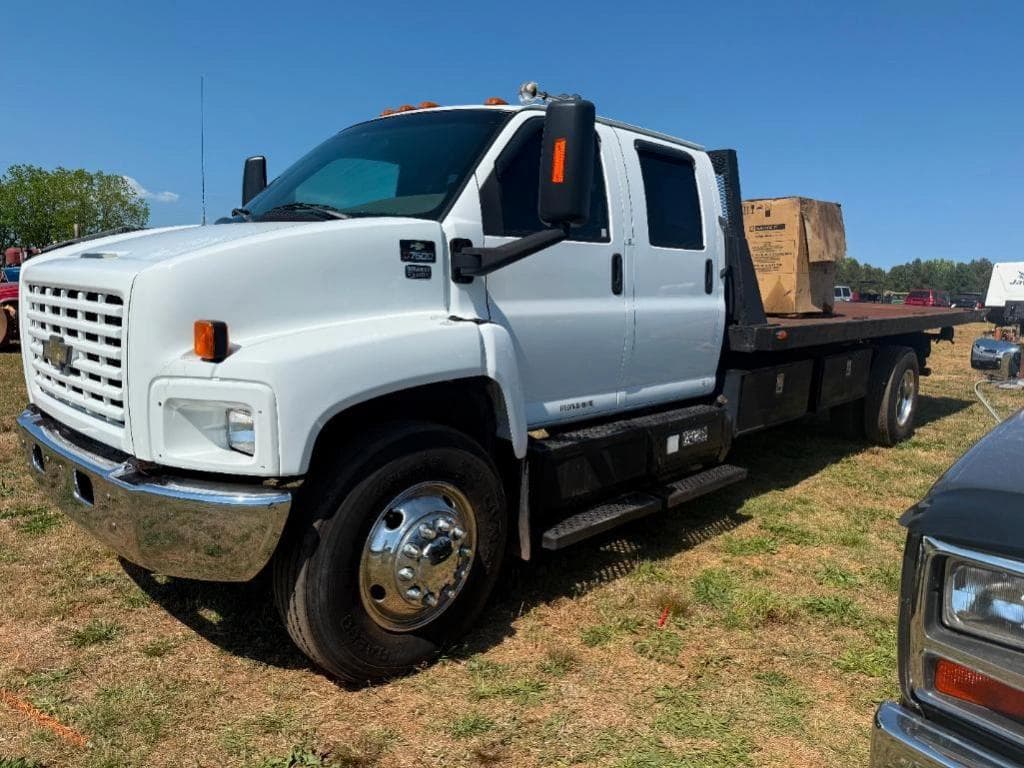 Image of Chevrolet C7500 Primary image