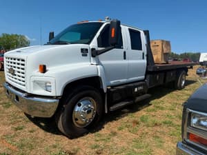 2003 Chevrolet C7500 Image