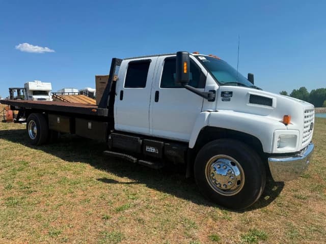 Image of Chevrolet C7500 equipment image 1