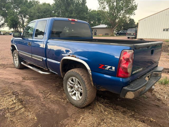 Image of Chevrolet K1500 equipment image 3