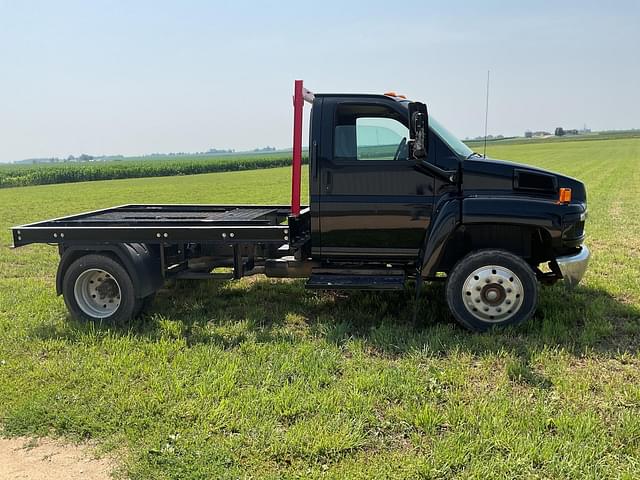 Image of Chevrolet C5500 equipment image 4