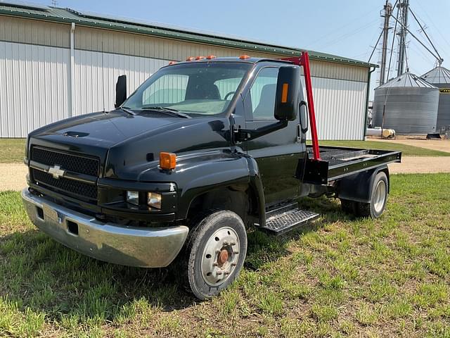 Image of Chevrolet C5500 equipment image 1