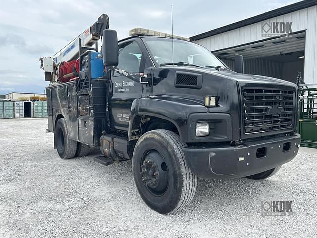 Image of Chevrolet C7500 equipment image 1