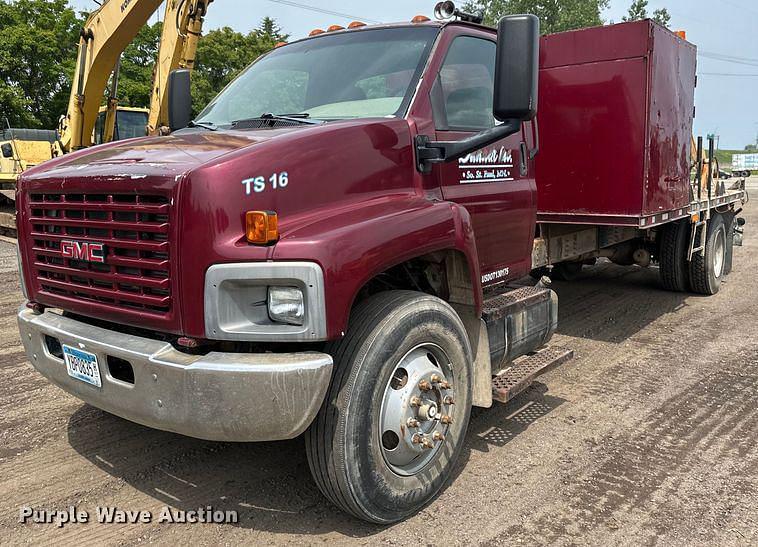 Image of Chevrolet Kodiak Primary image