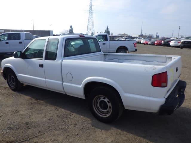 Image of Chevrolet S10 equipment image 3
