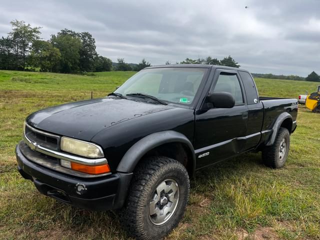 Image of Chevrolet S10 equipment image 2