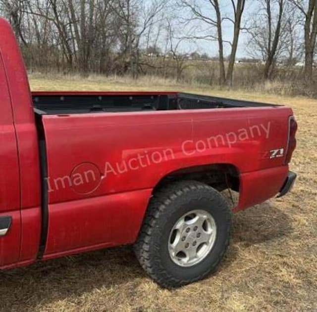 Image of Chevrolet 1500 equipment image 4