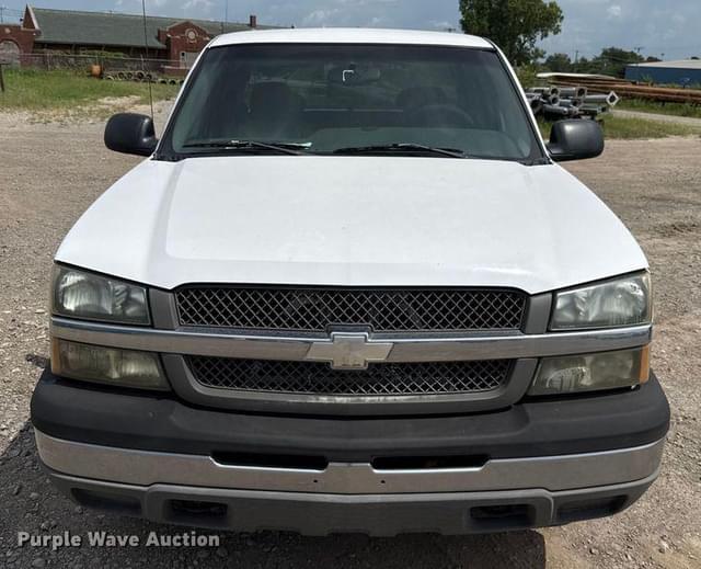 Image of Chevrolet 1500 equipment image 1