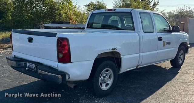 Image of Chevrolet 1500 equipment image 4