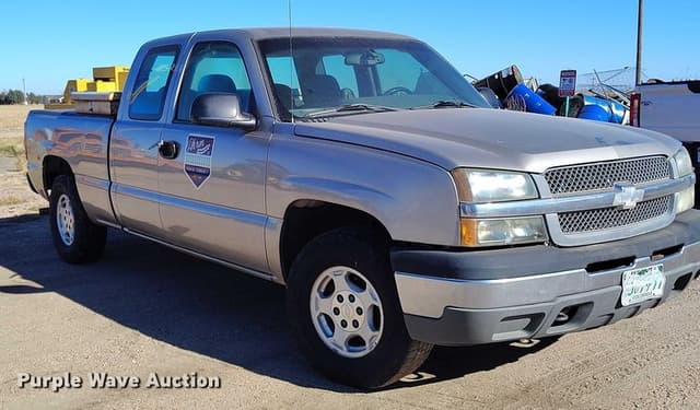 Image of Chevrolet 1500 equipment image 2