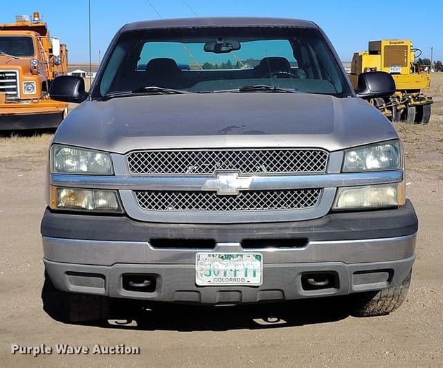 Image of Chevrolet 1500 equipment image 1
