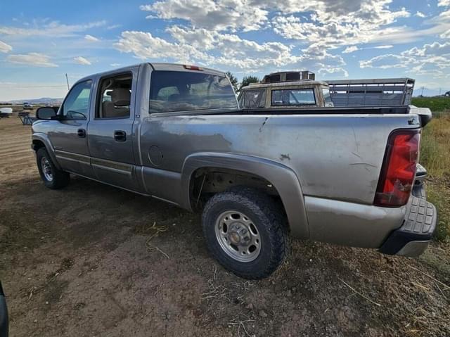Image of Chevrolet 1500 equipment image 3
