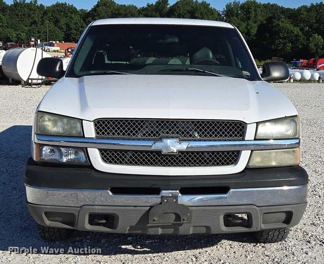 Image of Chevrolet 1500 equipment image 1