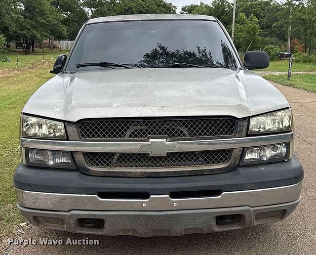 Image of Chevrolet 1500 equipment image 1