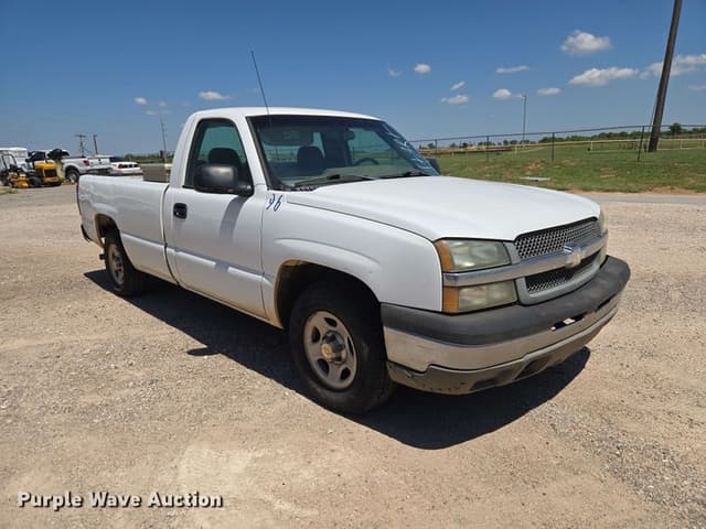 Image of Chevrolet 1500 equipment image 2