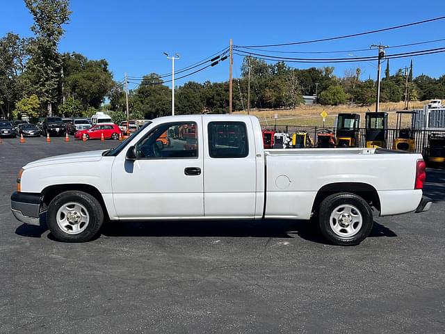 Image of Chevrolet 1500 equipment image 1