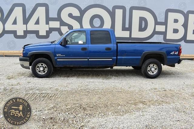Image of Chevrolet 2500 equipment image 1