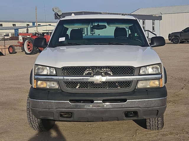 Image of Chevrolet 2500 equipment image 1