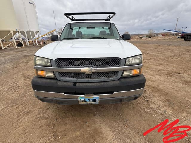 Image of Chevrolet 2500HD equipment image 1