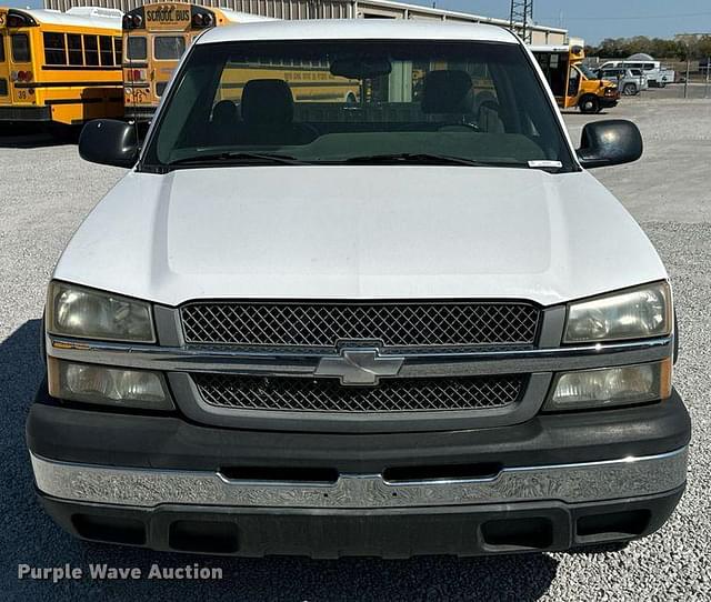 Image of Chevrolet 2500 equipment image 1