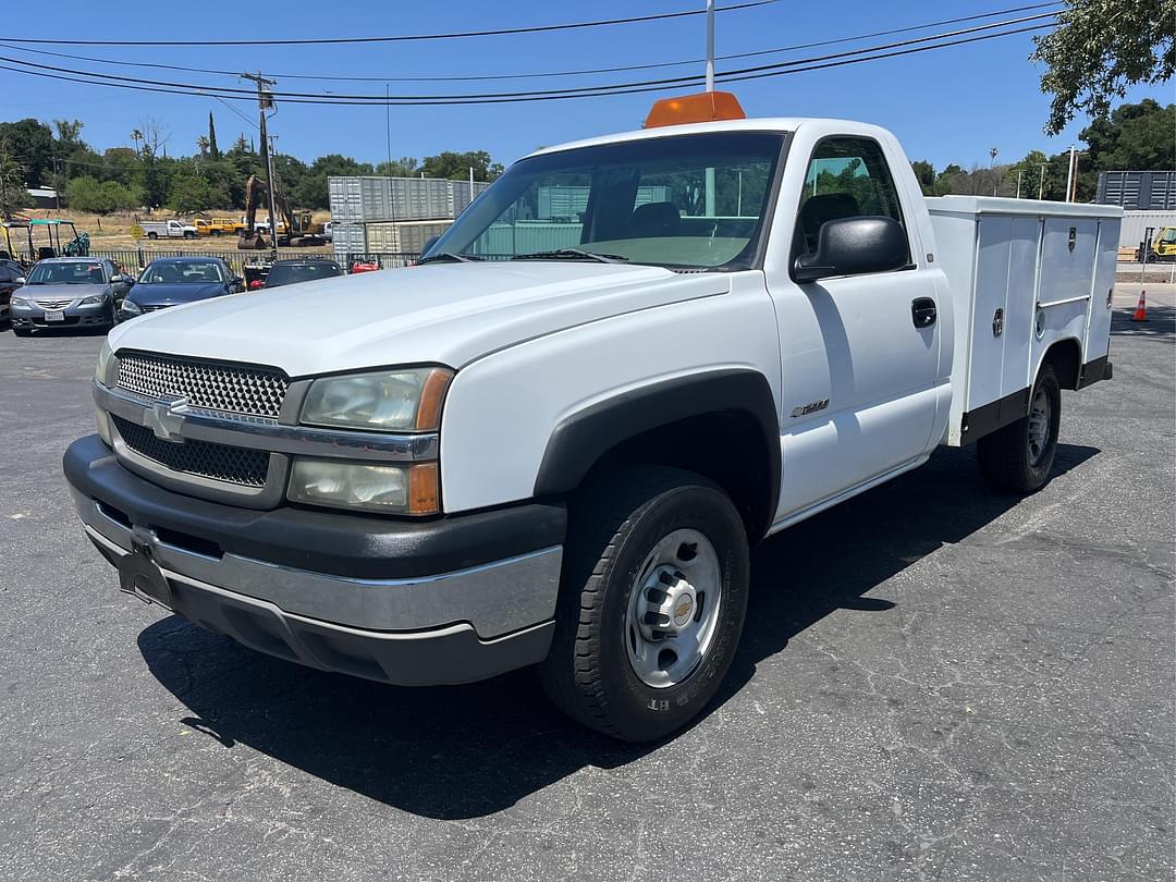 Image of Chevrolet 2500 Primary image