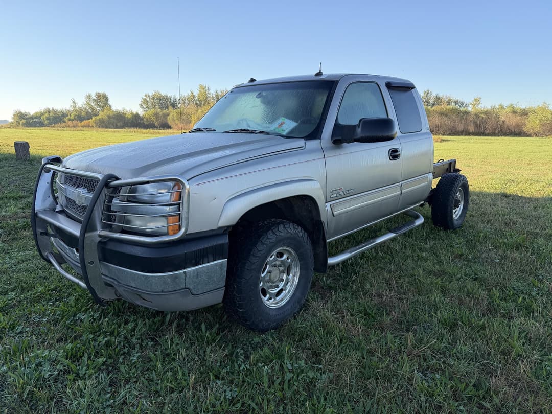 Image of Chevrolet 2500HD Primary image