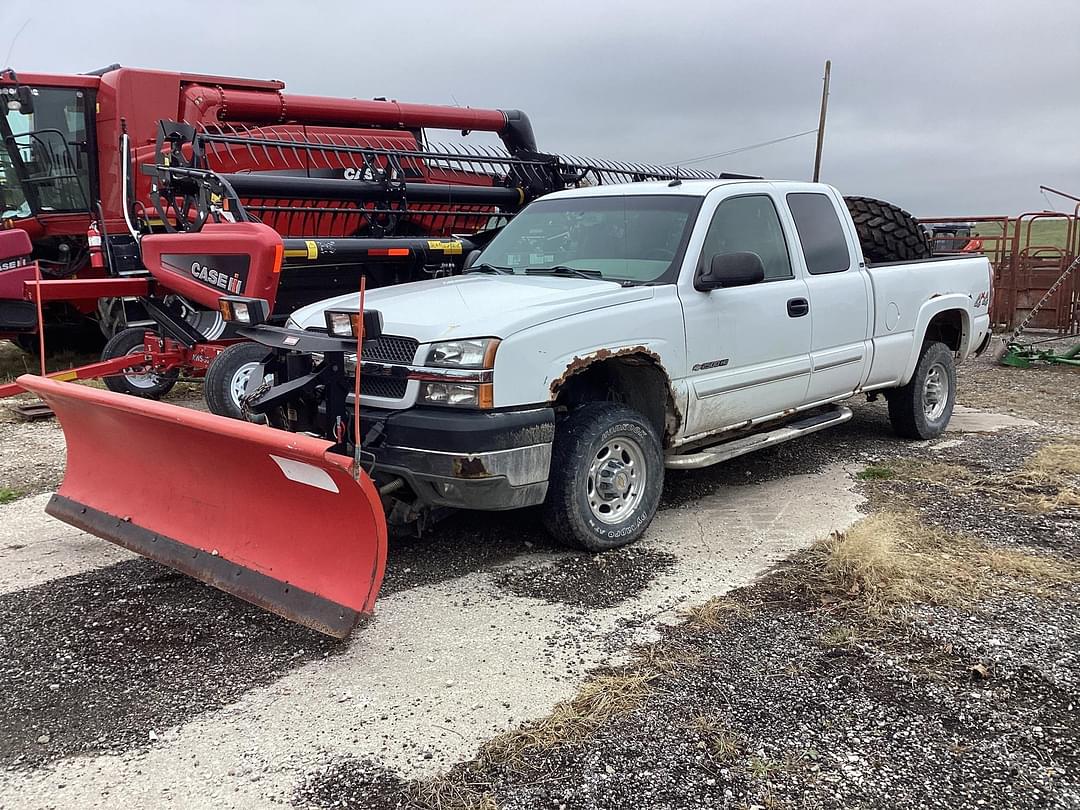 Image of Chevrolet 2500HD Primary image